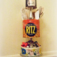 tiered tin