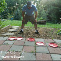 outdoorchessset_thumb.jpg