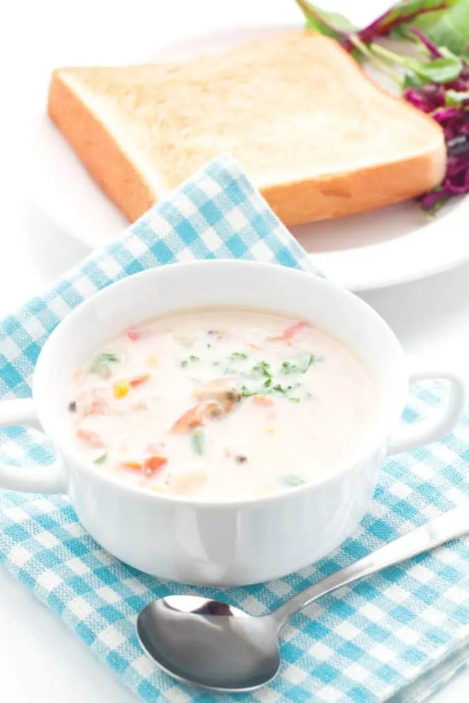 This easy clam chowder recipe is simple enough for a weekday meal, sophisticated enough to serve with a glass of wine, and pretty enough to show off on Instagram. Sit down with a bowl of comforting soup, a loaf of crusty bread, and great conversation.