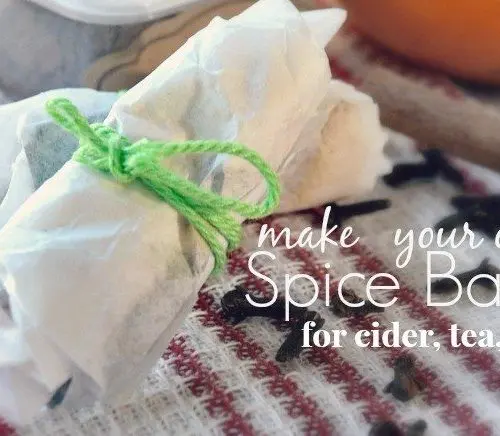 Homemade spice bags | tutorial | from NellieBellie #spicebag