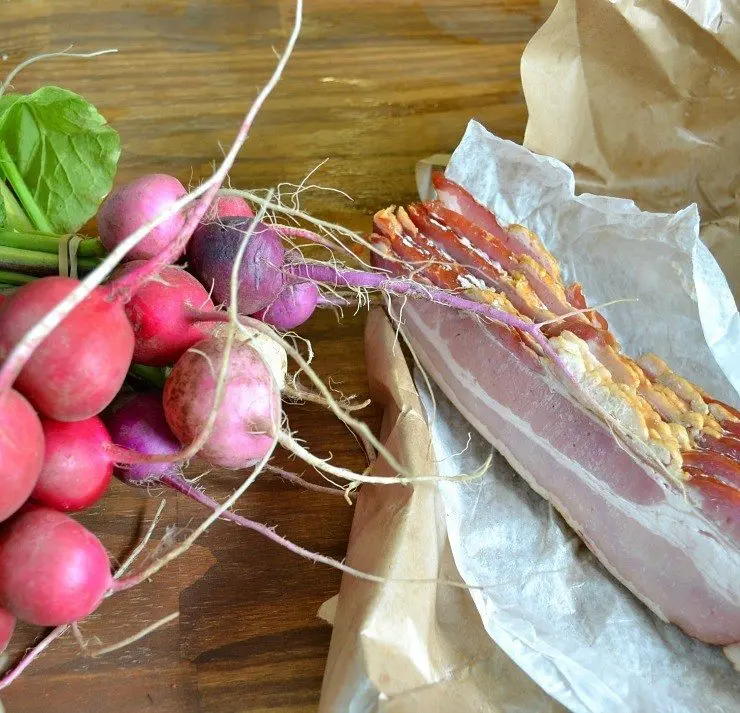 This easy bacon and radish salad recipe that pairs perfectly with sandwiches, soups, or even chicken. Radishes cooked up wth bacon is a great way to introduce your family (and me!) to an otherwise under-appreciated veggie!