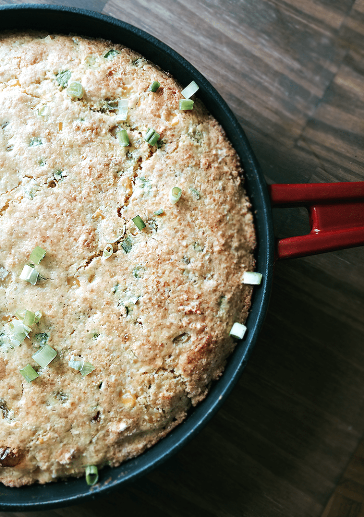 Make Tex Mex cornbread quickly. Easy and tasty! Another Lazy Baker Recipe form ~www.nelliebellie.com #cornbread #fast #easy #lazybaker