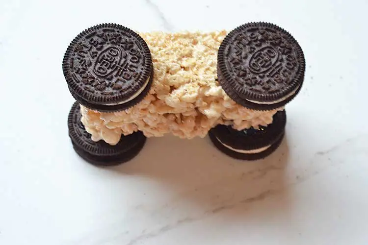 rice-krispies-car-3