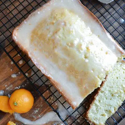 an easy recipe for homemade pound cake with orange glaze. cake, recipes, homemade, pound cake | nelliebellie.com