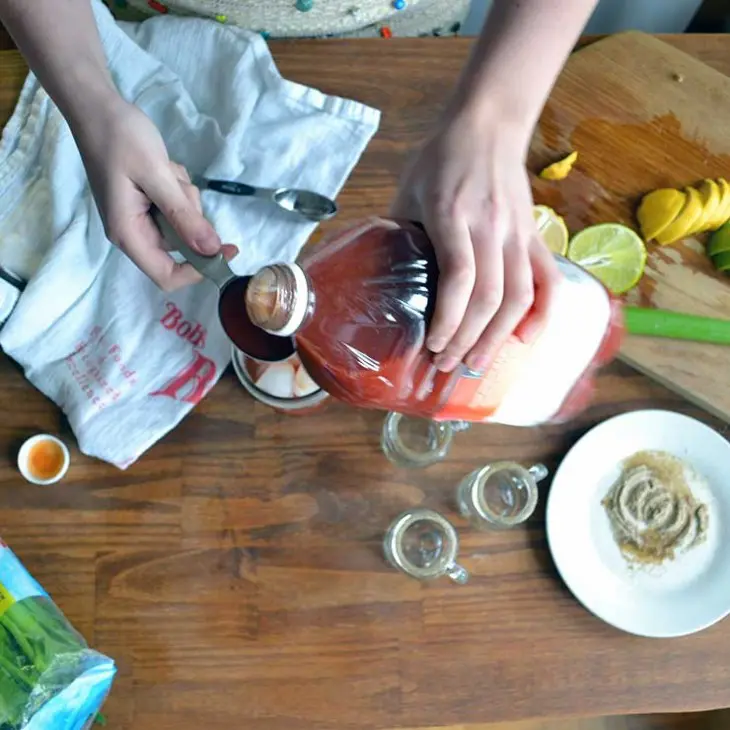 How to make a bloody mary | basic recipe for bloody mary's