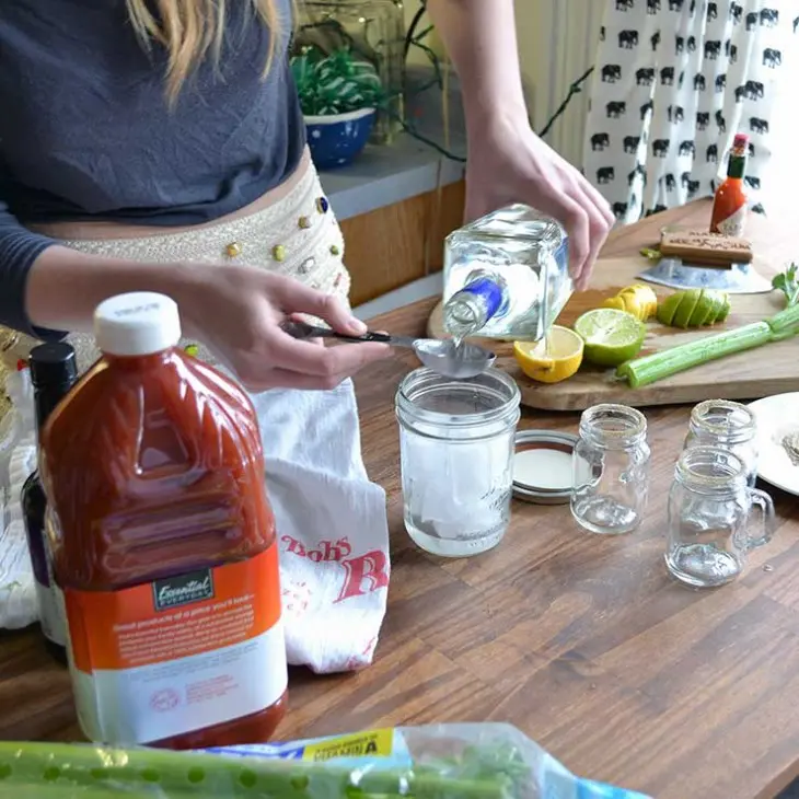 How to make a bloody mary | basic recipe for bloody mary's