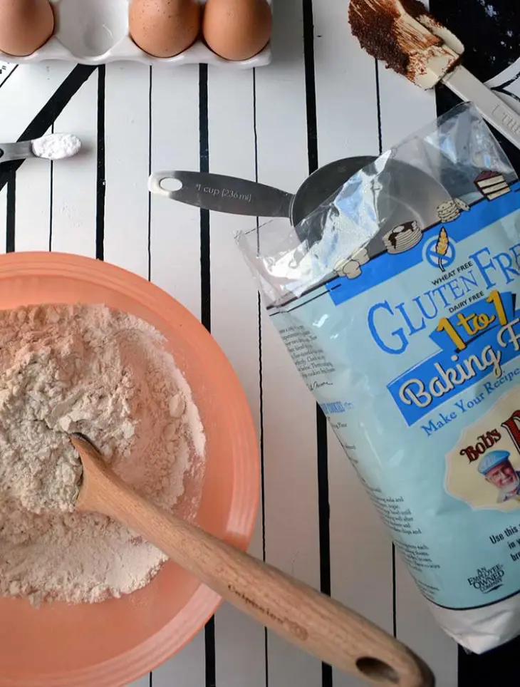 gluten-free-dark-chocolate-bundt-cake-ingredients2