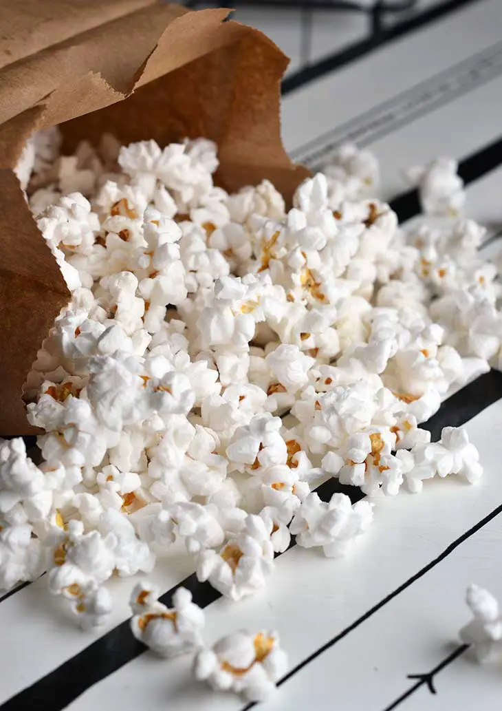 how to make homemade microwave popcorn in a brown bag
