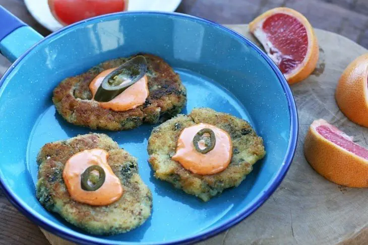 Got leftover colcannon? Make these delicious colcannon cakes.