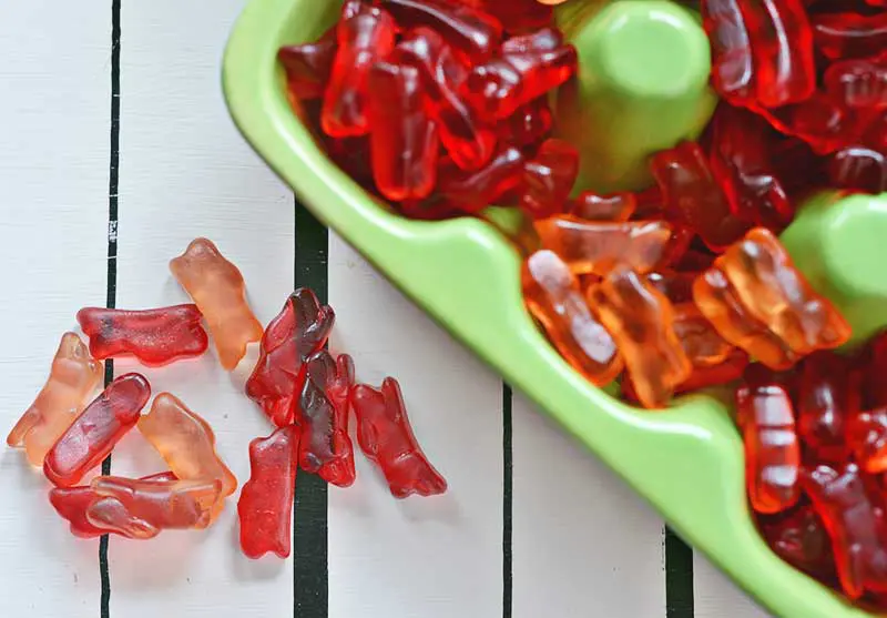 A snack mix bar is a great entertaining idea. Keep it easy and simple! #GoldfishTales #ad