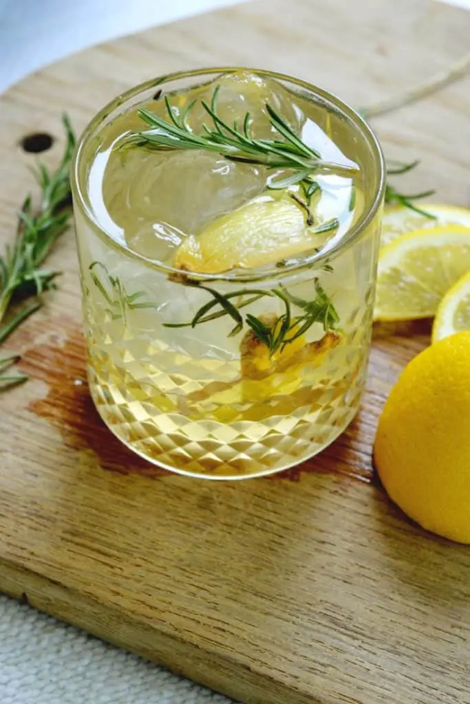rosemary lemon ginger gin cocktail.