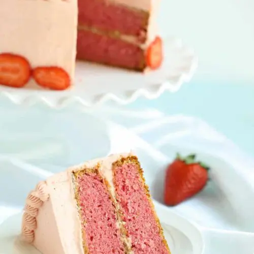 the BEST homemade strawberry cake (with Jello)