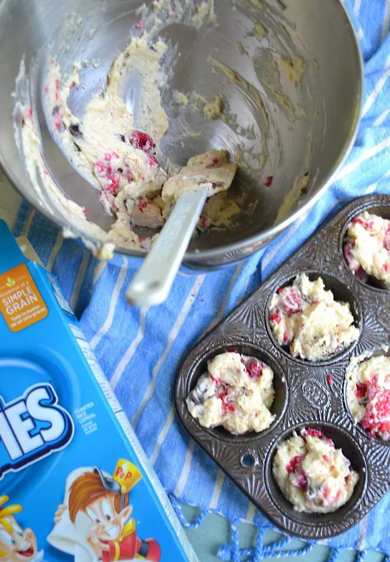 dark-chocolate-raspberry-muffins-step3