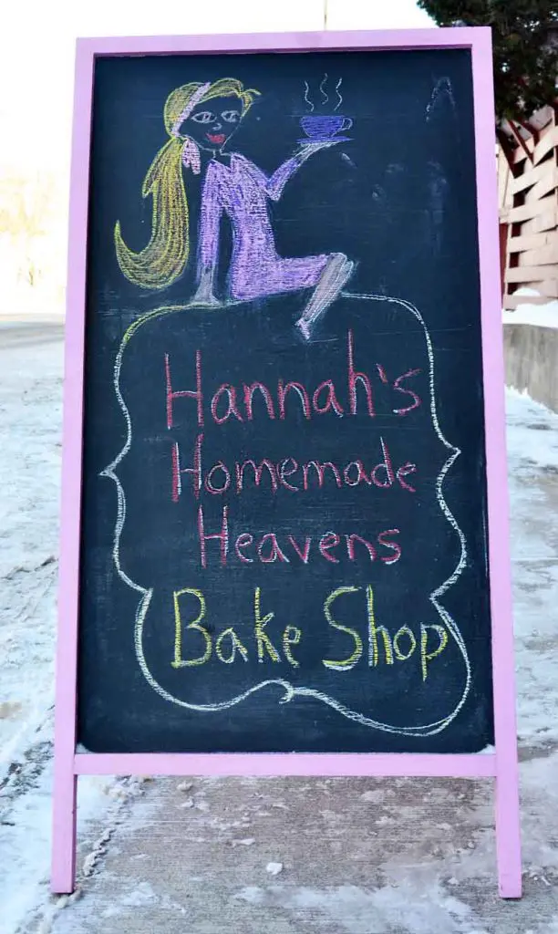 hannah-sign