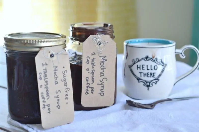 Make your own cafe mocha syrup recipe with this easy and fast recipe! Learn how to make your own delicious cafe mochas! This mocha syrup makes delicious at home mochas!