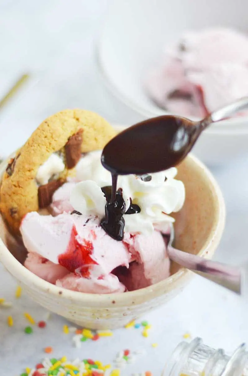 This chocolate sauce recipe tastes better, contains better ingredients, and costs less than the purchased variety. 