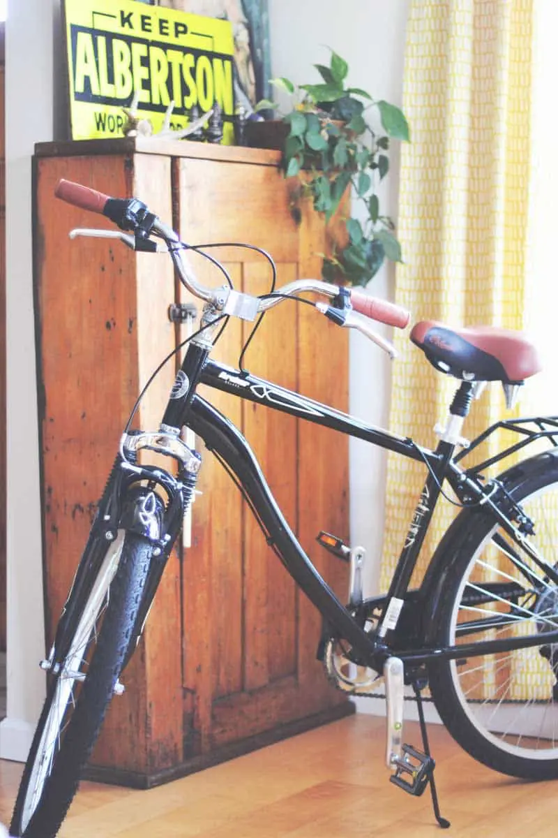  Teaching your children the importance of good bike safety is the most important part of their safety while riding back and forth to school. These are simple tips that will give you confidence in your children riding to school!