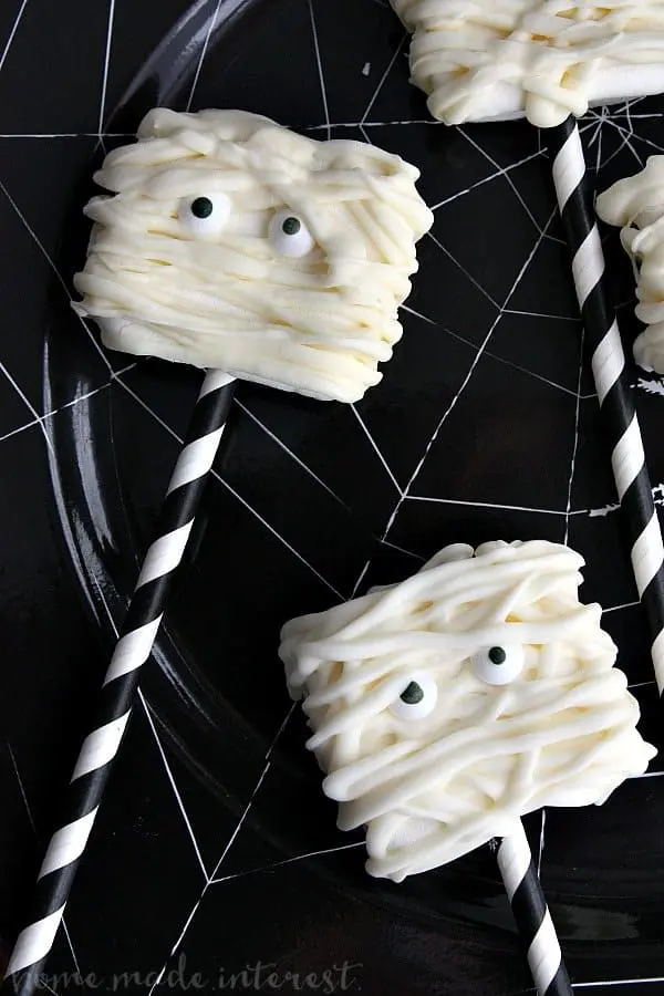 mummy-mallows_vertical