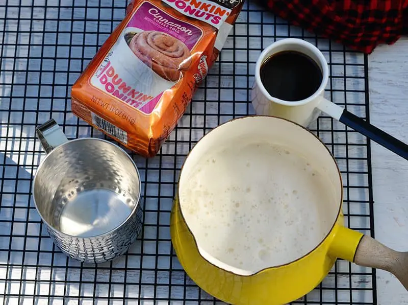 Make a Paul Bunyan latte, whip up a stack of pancakes, and enjoy an afternoon with your family... Minnesota style. A delicious Maple Cinnamon latte!