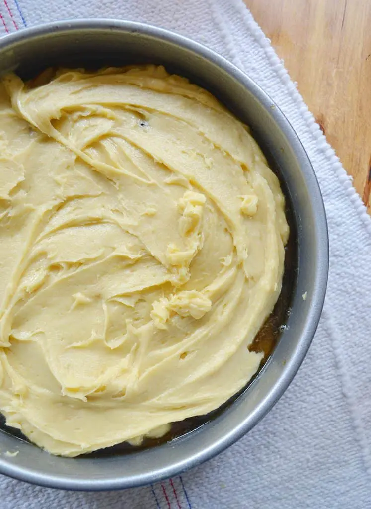 the batter over the pears for the pear cake