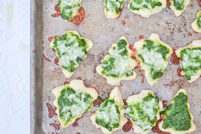 homemade pesto pizza appetizers