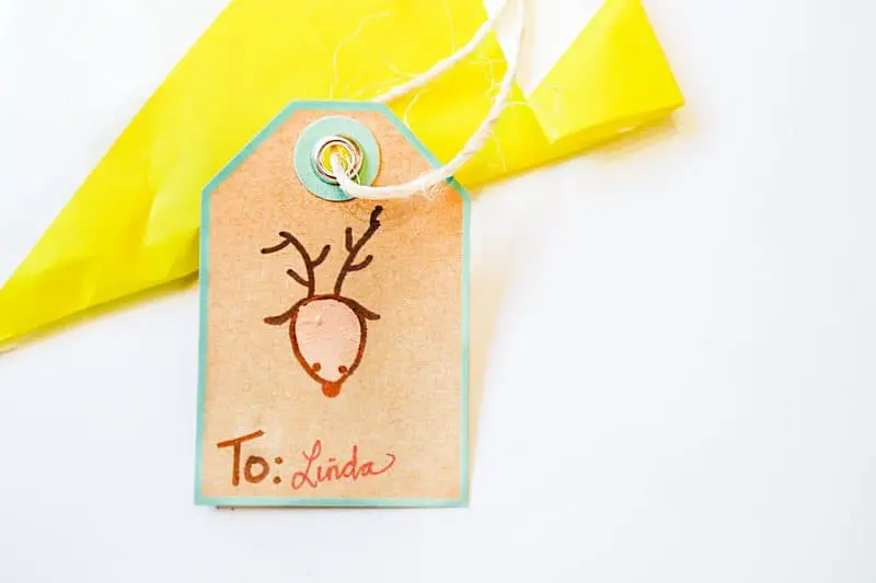 thumbprint-christmas-tag-finished