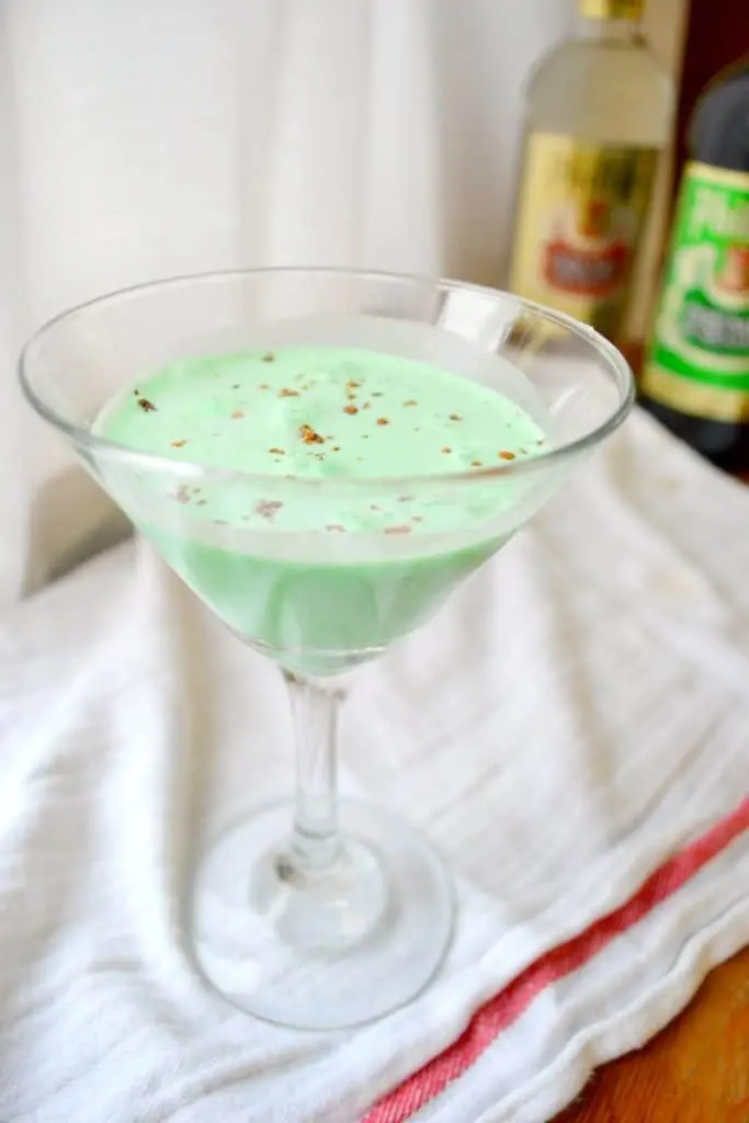 The easy and delicious grasshopper cocktail is perfect for St. Patrick's Day. Tastes like a thin mint cookie! The grasshopper is a classic mixed drink, and this grasshopper cocktail recipe doesn't disappoint! Three ingredients, incredibly simple, and very delicious!