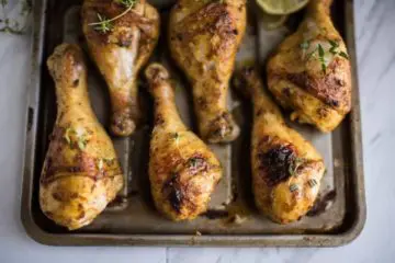 easy meal idea. oven baked chicken drumsticks