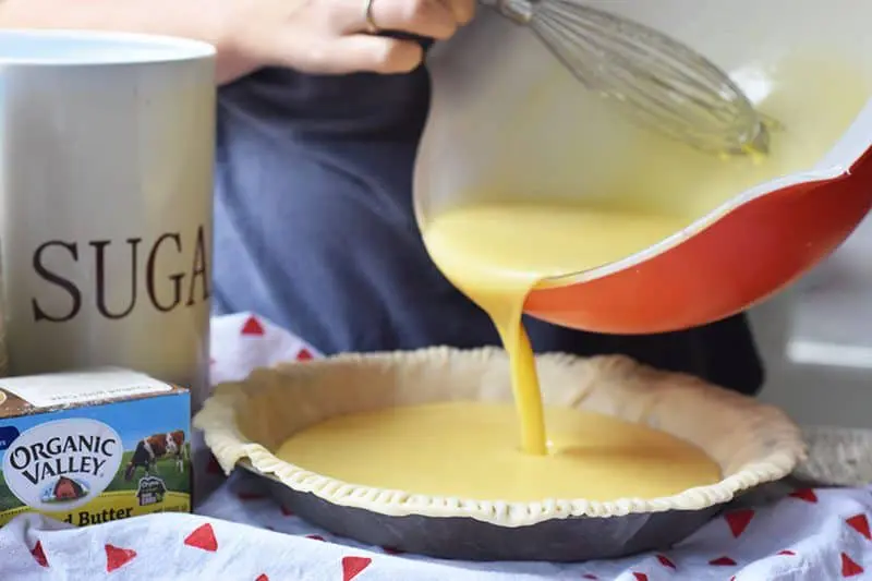 use the food processor to help you with this butter and lard (or shortening) pie crust!