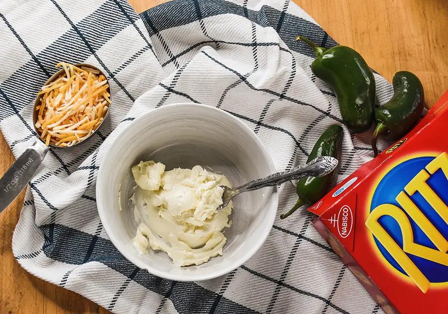 Jalapeno Popper Toppers - a perfect snack for Superbowl Sunday!