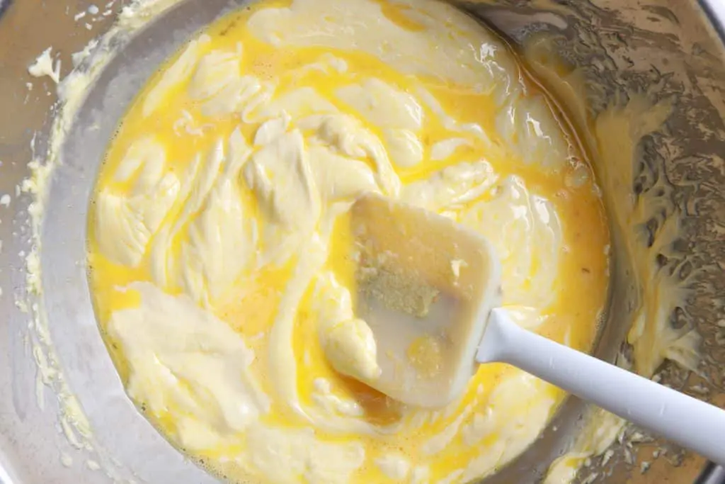 mixing the cheesecake batter