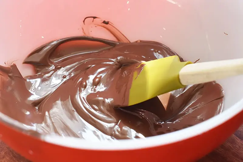 melting almond bark for puffcorn