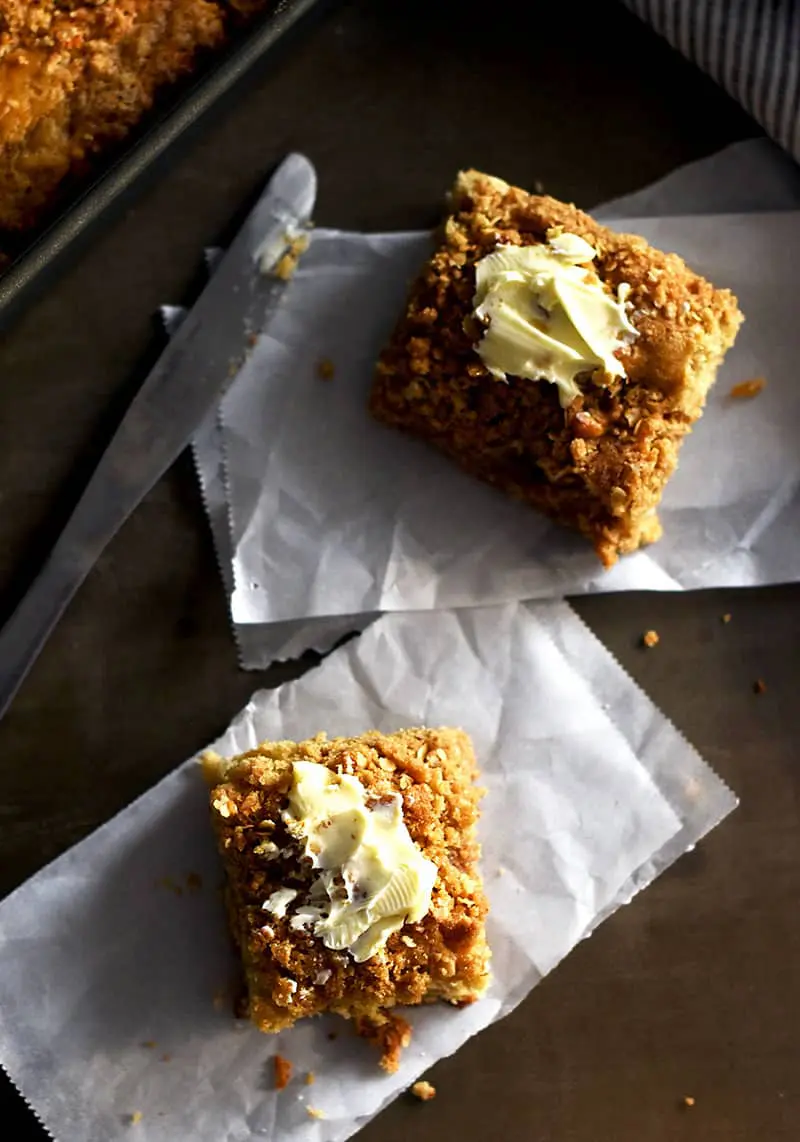 Cinnamon Streusel Coffeecake made with oat flour.
