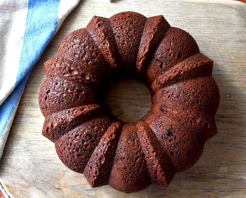 Nothing but gorgeousness! Delicious brownie cake.