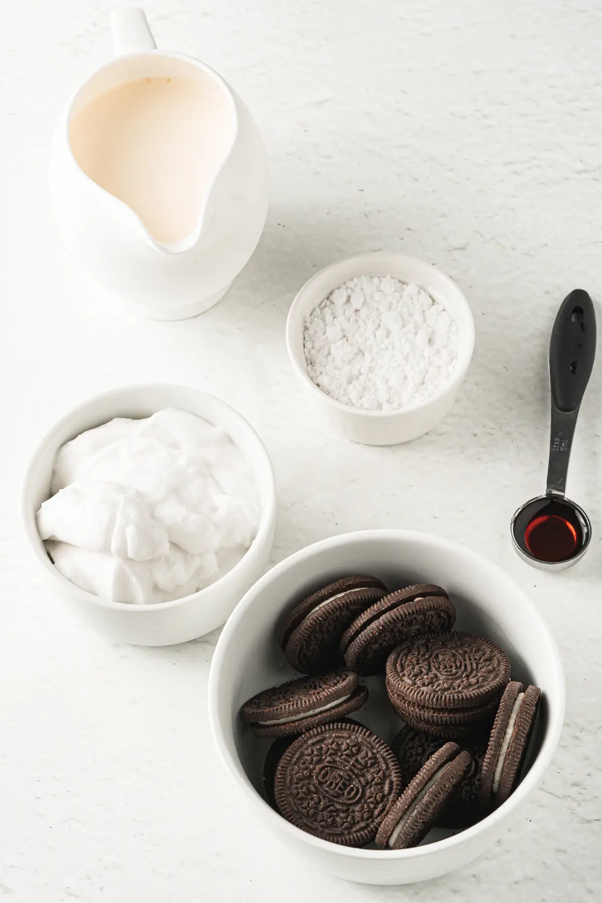 Ingredients for popsicles include Oreos