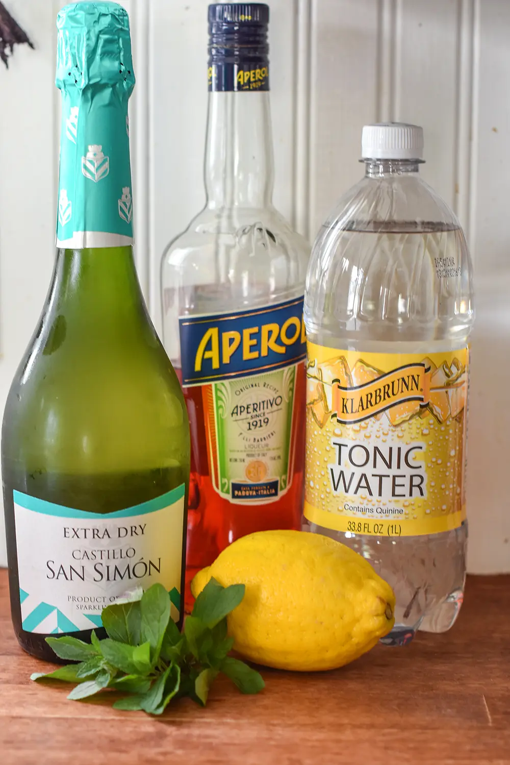ingredients for Aperol wine spritzer