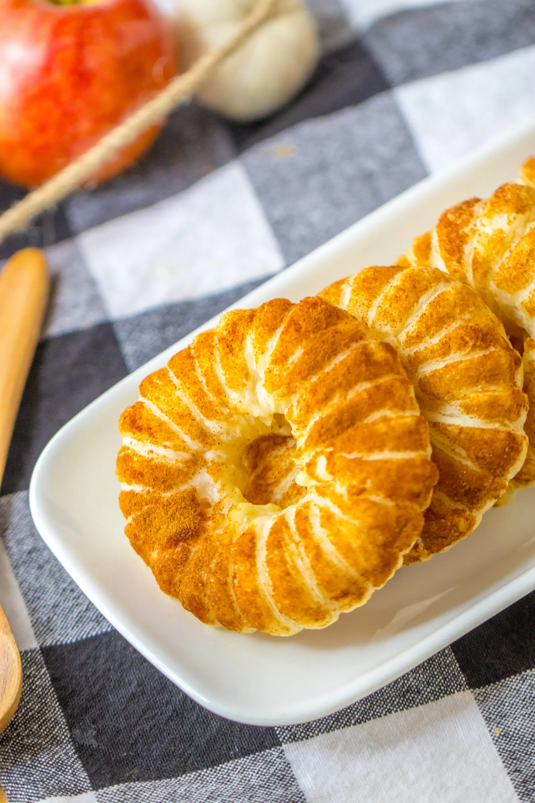 puff pastry apple doughnuts