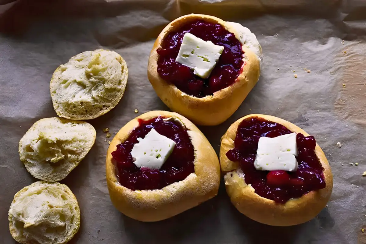 Baked brie and cranberries in bread bowl
