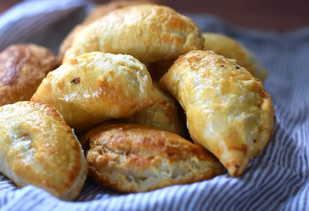 Easy puff pastry beef empanadas