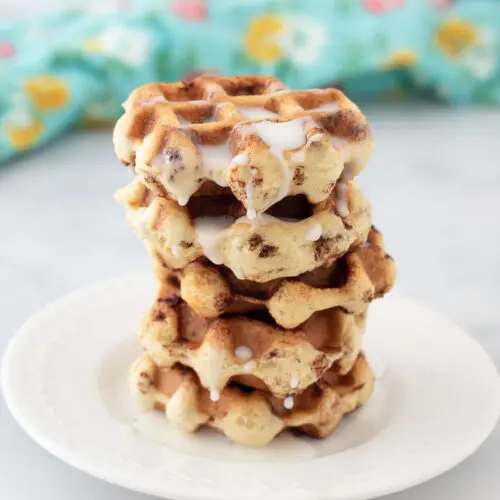cinnamon rolls in the waffle maker