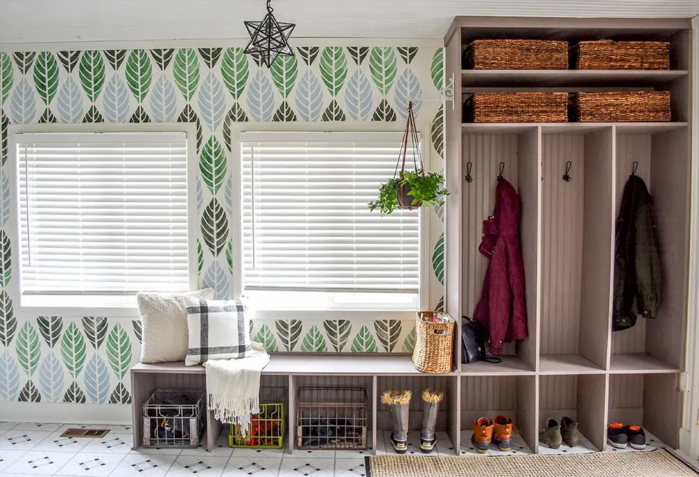 Beautiful stenciled wall and custom cubbies for an entry update.