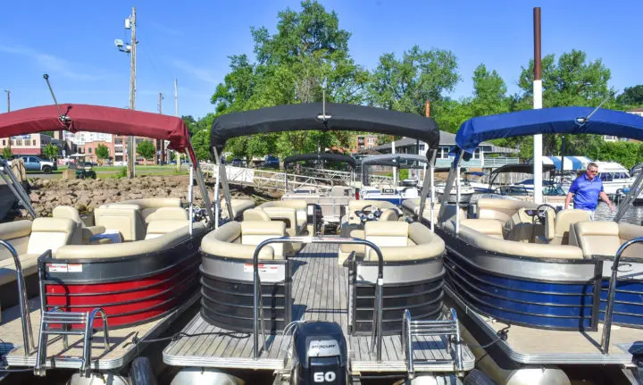 Pontoons at Stillwater Boat Rental