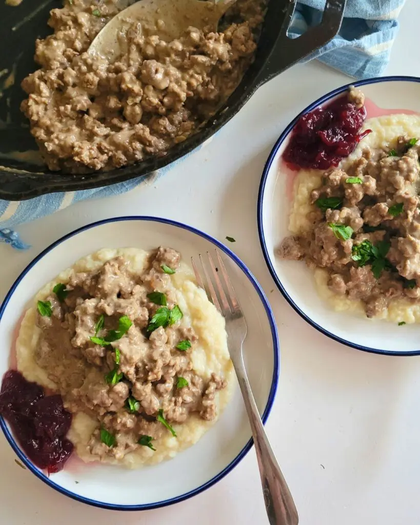 Swedish Meatball gravy over mashed potatoes