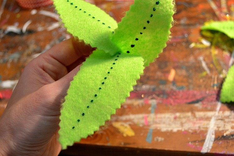 How to make a felt plant craft tutorial