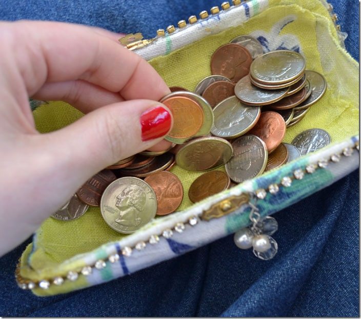 Eyeglass case turned into a cute coin purse! clutch-tutorial14
