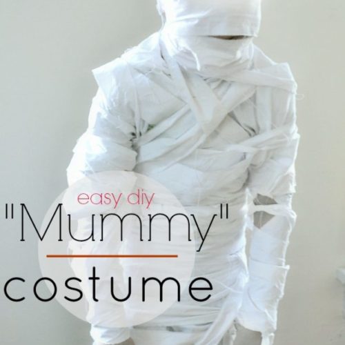 handmade halloween mummy costume from NellieBellie; simple, easy, and tons of fun! #mummy #halloween #costume
