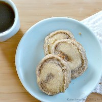 Super delicious vanilla espresso shortbread cookies