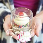 make a cute individual cupcake holder. So easy to make and gift! www.nelliebellie.com #gift #cupcake