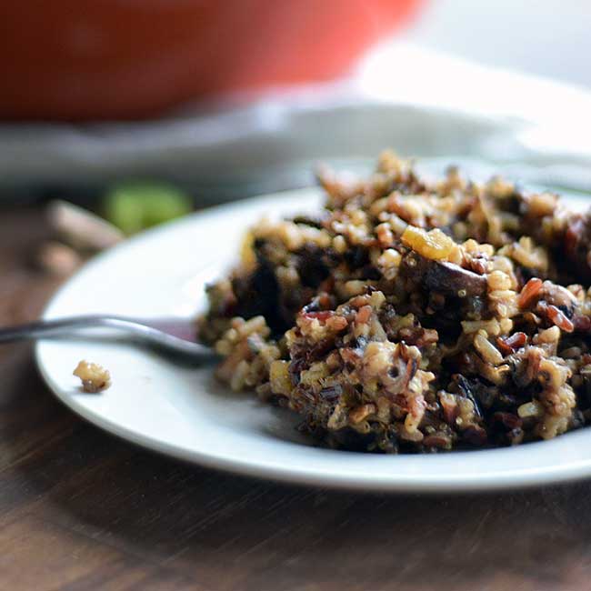 This vegan friendly, gluten-free rice dressing is a fabulous way to include those with allergies or dietary restrictions in every part of your meal!  Delicious and easy to make!  #minuteholiday rice dressing recipe