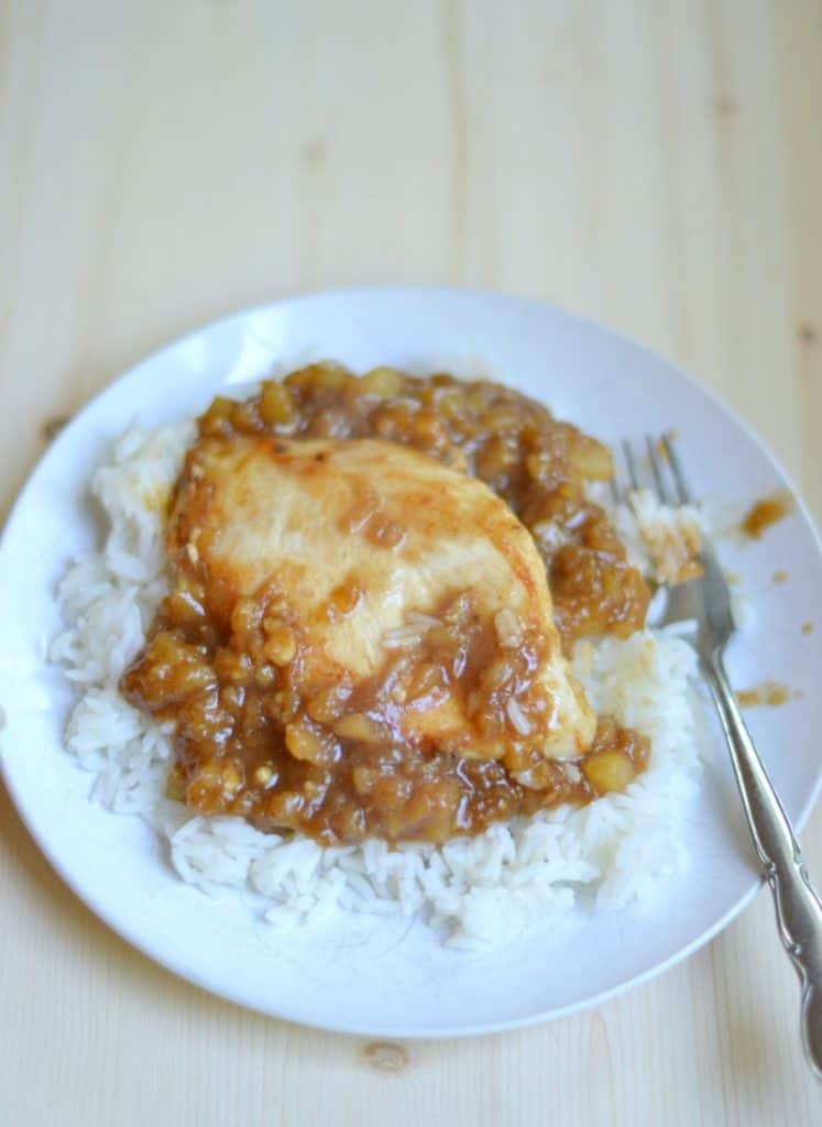 This easy Hawaiian chicken recipe is a fast recipe perfect for those nights when you need to put supper on the table fast! Easy to make and delicious!